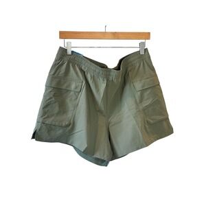 NWT Columbia PFG Womens Sage Green Omni-Shade UPF 50 Cargo Shorts Size Large